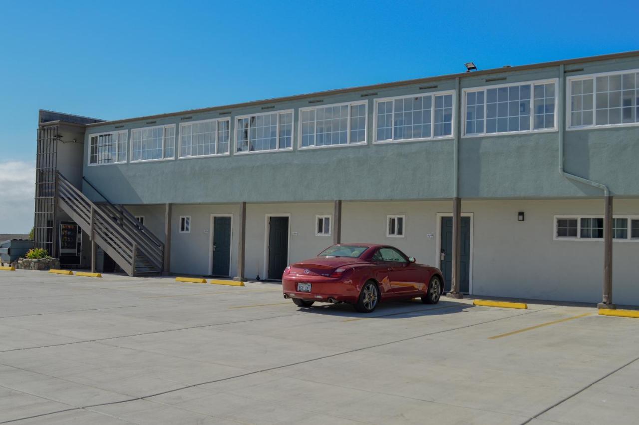 Sea Breeze Inn - San Simeon Exterior photo